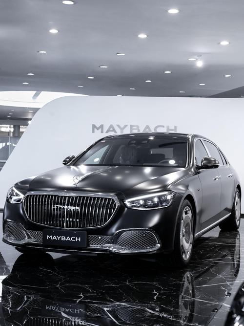 佛山65岚图汽车的售后服务让用户无忧出行，迈巴赫未来的豪华车趋势